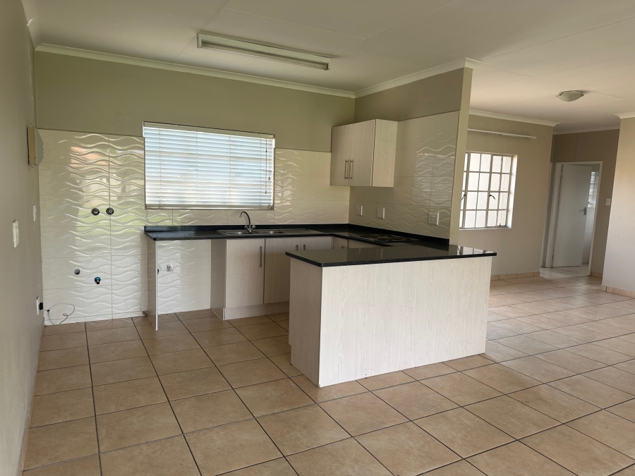 To Let 3 Bedroom Property for Rent in Waterkloof A H North West